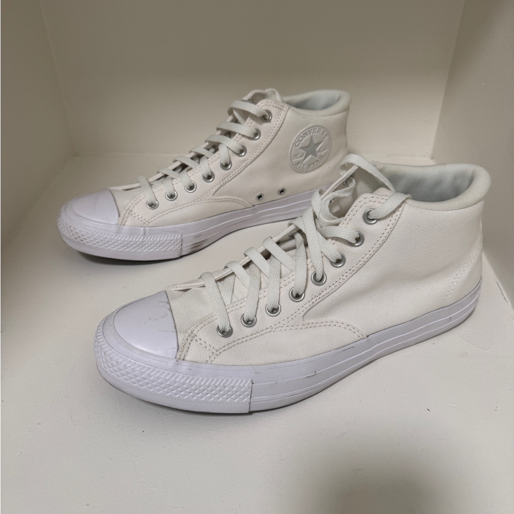 Converse Chuck Taylors